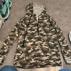Camo quarter zip hoodie